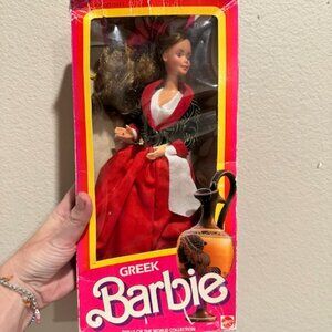 Vintage 1985 Mattel Barbie Greek Barbie Doll Dolls of the World in Box